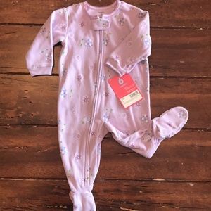 Carter’s 6 month Sleeper